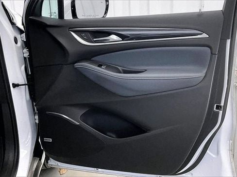 Certified 2021 Buick Enclave Premium w/ Sun and Sites Package image 22