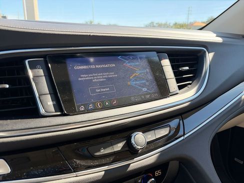 Used 2023 Buick Enclave Avenir w/ Avenir Technology Package image 15