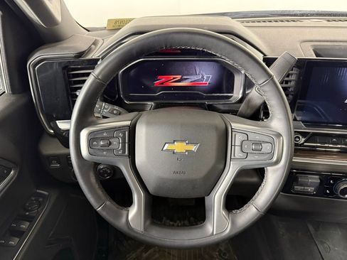 Used 2024 Chevrolet Silverado 1500 LT w/ Z71 Off-Road Package image 14