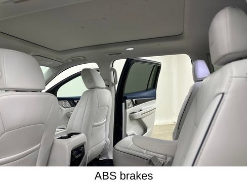 Used 2026 Buick Enclave Avenir w/ Super Cruise Package AWD/4WD image 33