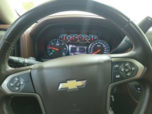 Used 2014 Chevrolet Silverado 1500 High Country AWD/4WD image 23