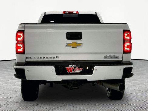 Used 2018 Chevrolet Silverado 2500 High Country w/ Duramax Plus Package image 5