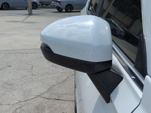 Used 2023 Honda CR-V LX image 12
