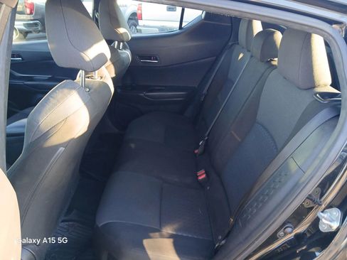 Used 2020 Toyota C-HR LE image 11