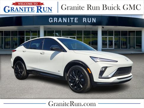 Used 2026 Buick Envista Sport Touring w/ Convenience I Package FWD image 1