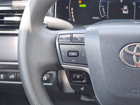 Used 2025 Toyota Camry LE FWD image 24