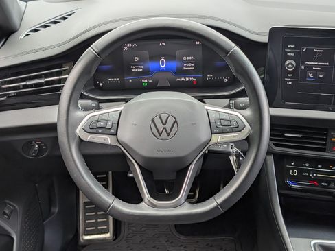 Used 2025 Volkswagen Jetta Sport FWD image 23