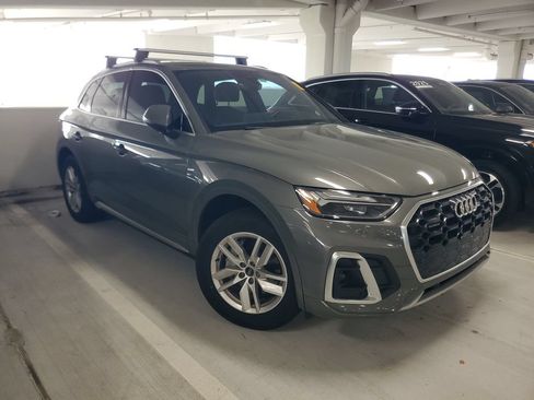 Used 2023 Audi Q5 2.0T Premium AWD/4WD image 2