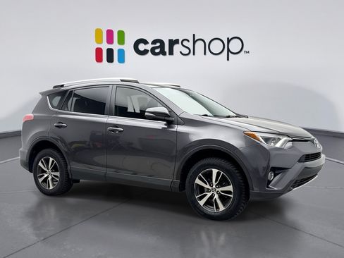 Used 2016 Toyota RAV4 XLE AWD/4WD image 7