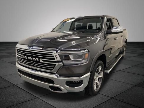 Used 2021 RAM 1500 Laramie AWD/4WD image 3