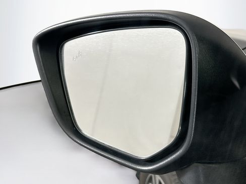 Used 2024 Mitsubishi Eclipse Cross SE AWD/4WD image 16