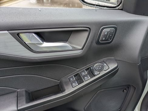 New 2026 Ford Escape Platinum w/ Premium Technology Package image 15