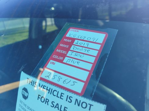 Used 2019 RAM 3500 Tradesman AWD/4WD image 10