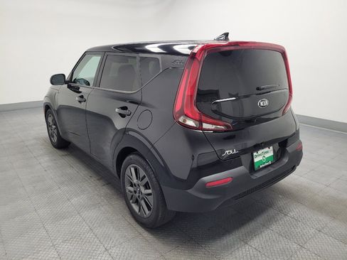 Used 2021 Kia Soul S FWD image 5