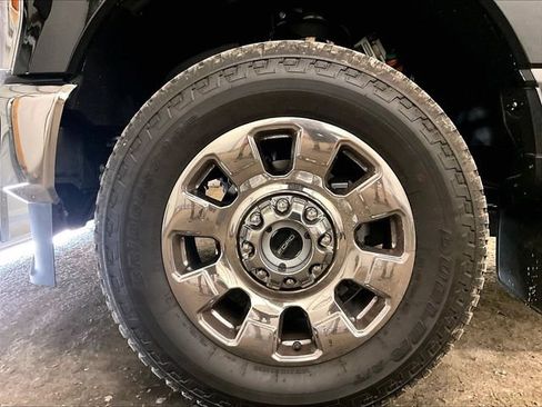 Used 2026 Ford F350 Lariat w/ Lariat Ultimate Package AWD/4WD image 8