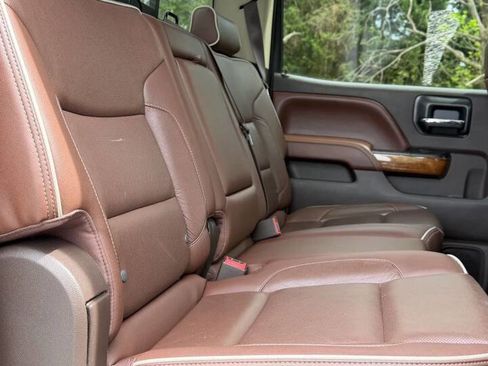 Used 2016 Chevrolet Silverado 2500 High Country w/ Duramax Plus Package image 24