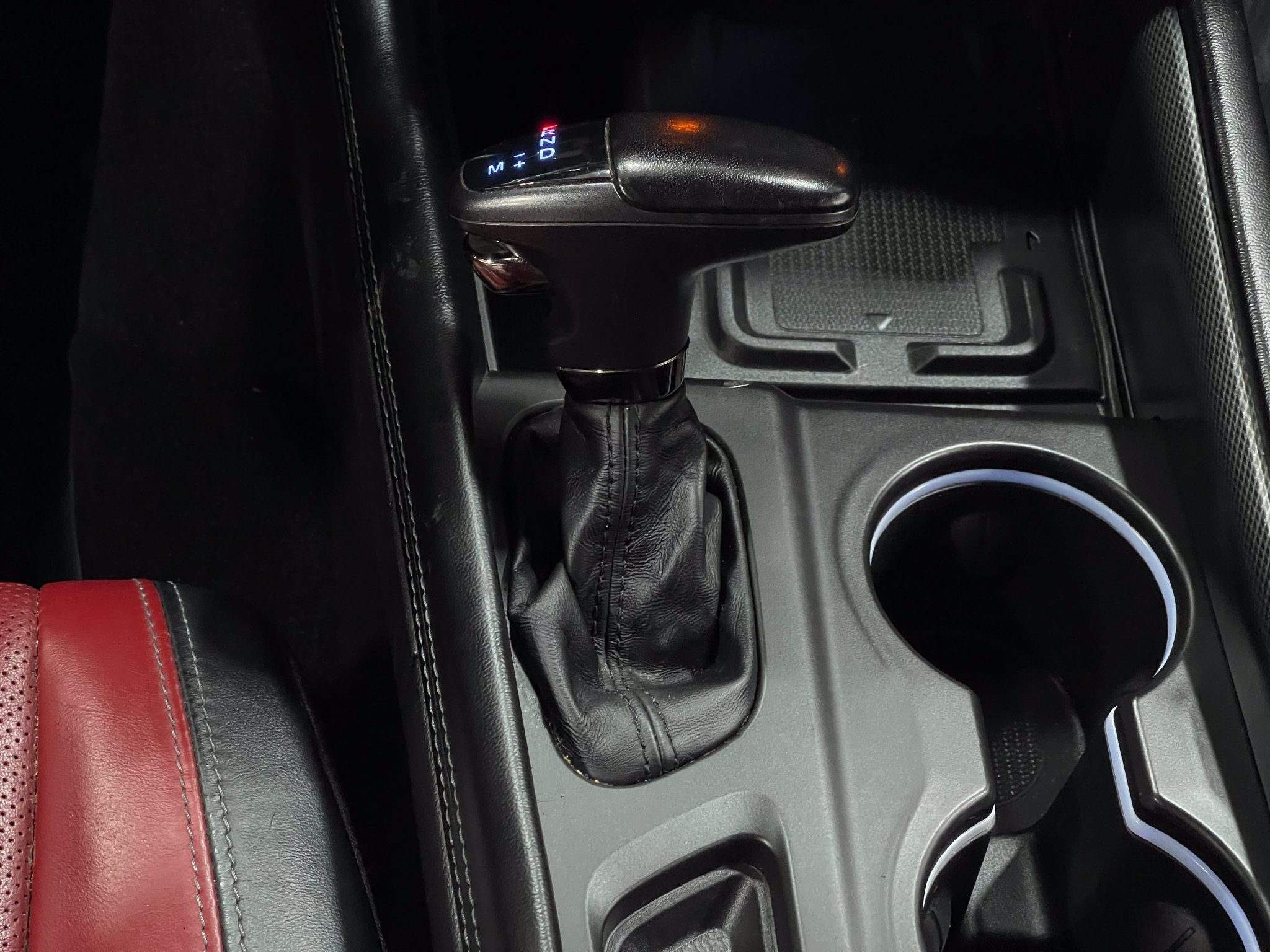 Used 2021 Dodge Durango R/T w/ Blacktop Package AWD/4WD image 28