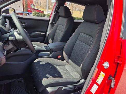 New 2026 Honda HR-V Sport image 8