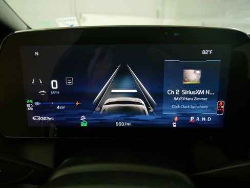 Used 2026 Chevrolet Equinox EV LT w/ Convenience Package II FWD image 21