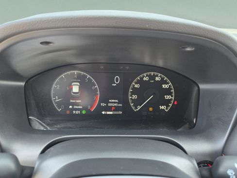 Used 2025 Honda HR-V Sport image 20