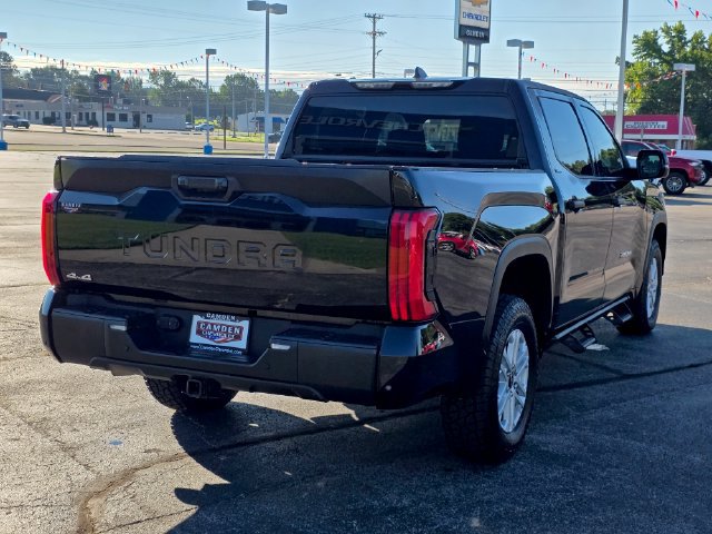 Used 2025 Toyota Tundra SR5 w/ SR5 Convenience Package AWD/4WD image 14