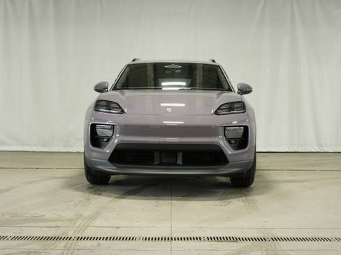 New 2025 Porsche Macan Electric image 10