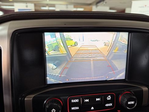 Used 2016 GMC Sierra 1500 Denali w/ Enhanced Driver Alert Package AWD/4WD image 16