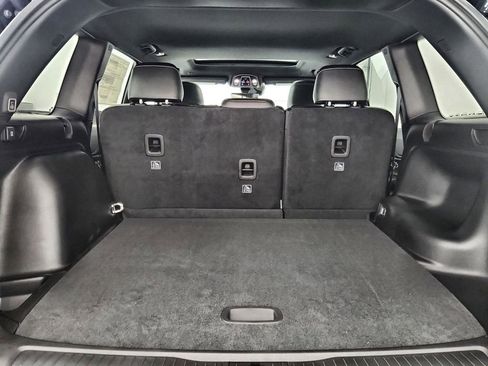 New 2025 Jeep Grand Cherokee Altitude image 24