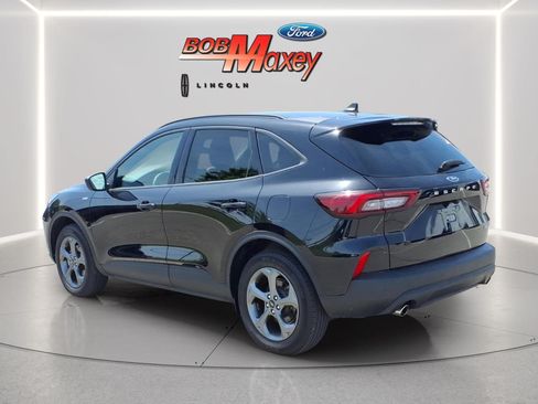 Used 2025 Ford Escape ST-Line w/ Tech Pack #1 AWD/4WD image 7