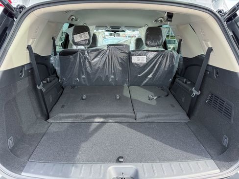 New 2026 Nissan Pathfinder SV AWD/4WD image 32