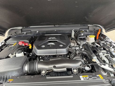 Used 2022 Jeep Wrangler Unlimited Rubicon 4xe w/ Steel Bumper Group image 35