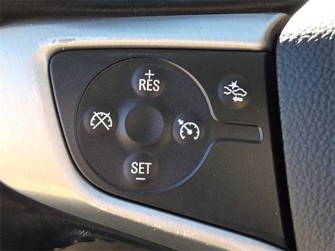 Used 2016 GMC Canyon SLT w/ Driver Alert Package image 28