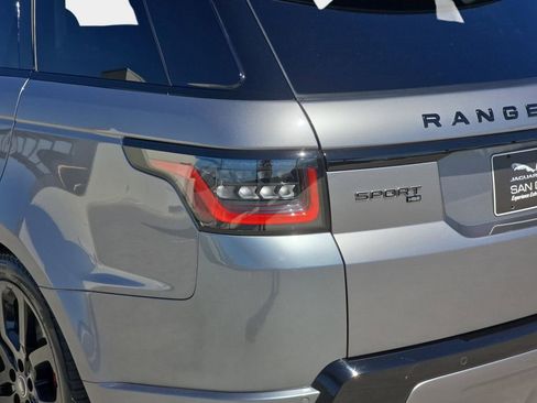 Used 2020 Land Rover Range Rover Sport HSE image 38