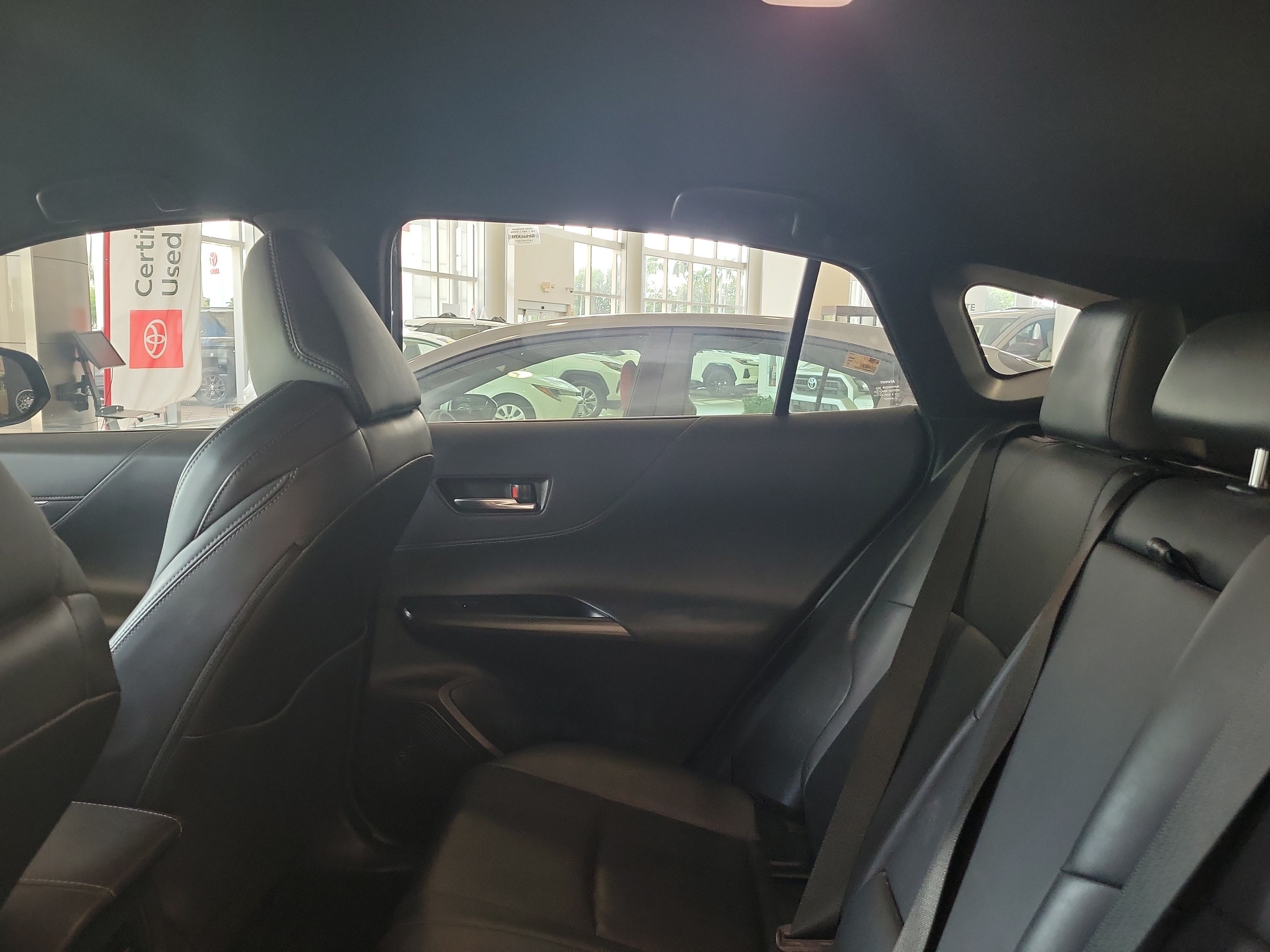 Used 2021 Toyota Venza Limited AWD/4WD image 15