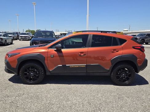 Used 2024 Subaru Crosstrek 2.5i Wilderness w/ Crosstrek Mirror Package AWD/4WD image 4