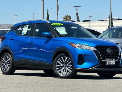 Used 2021 Nissan Kicks SV
