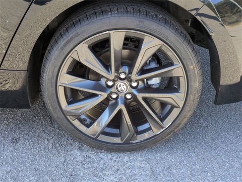 Used 2023 Toyota Corolla SE image 10