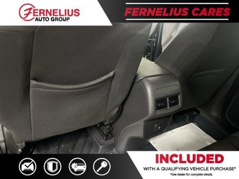 Used 2021 Chevrolet Equinox LT AWD/4WD image 29