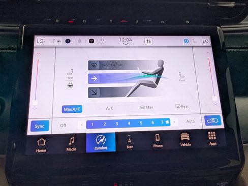 Used 2023 Jeep Grand Cherokee Limited image 19