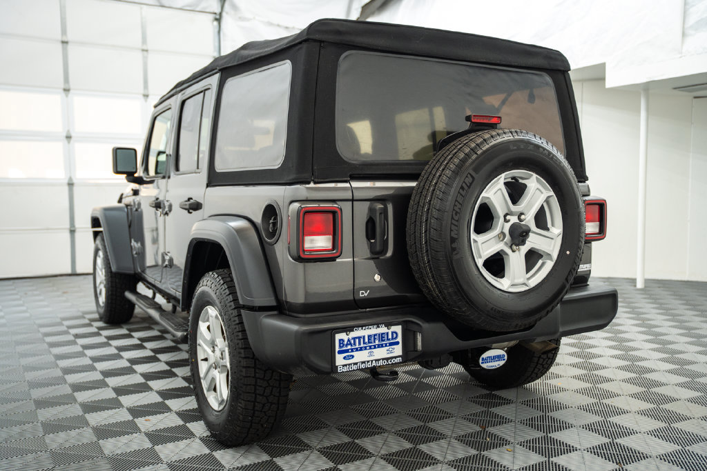 Used 2018 Jeep Wrangler Unlimited Sport S AWD/4WD image 7