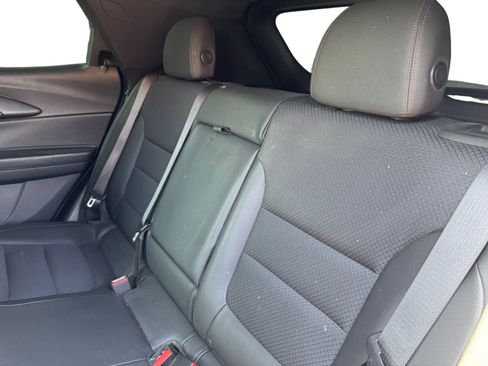 Used 2021 Chevrolet TrailBlazer RS w/ Sun and Liftgate Package FWD image 16
