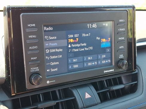 Used 2022 Toyota RAV4 SE w/ Convenience Package AWD/4WD image 18