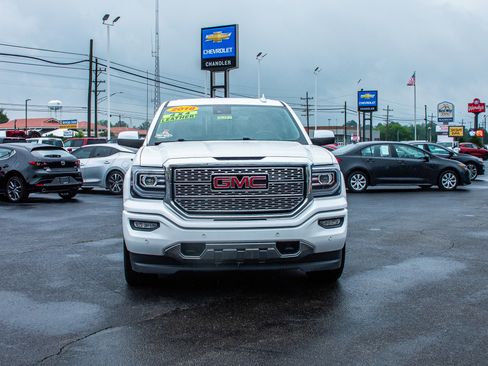 Used 2018 GMC Sierra 1500 Denali image 3