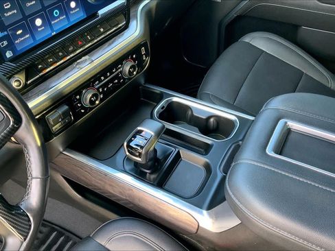 Used 2022 Chevrolet Silverado 1500 LTZ w/ LTZ Premium Texas Edition RWD image 13