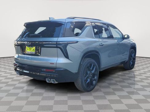 New 2026 Chevrolet Traverse RS w/ LPO, Floor Liner Package image 3