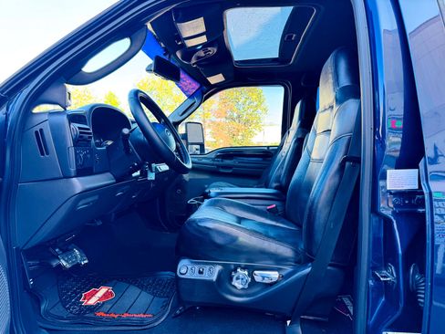 Used 2005 Ford F250 Harley-Davidson image 16