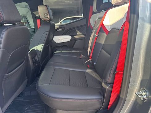 Used 2024 GMC Canyon AT4X AWD/4WD image 41
