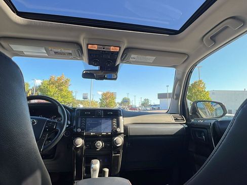 Used 2023 Toyota 4Runner TRD Off-Road Premium w/ Off Road Premium Plus Package image 20