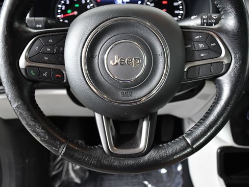 Used 2020 Jeep Renegade Limited image 10