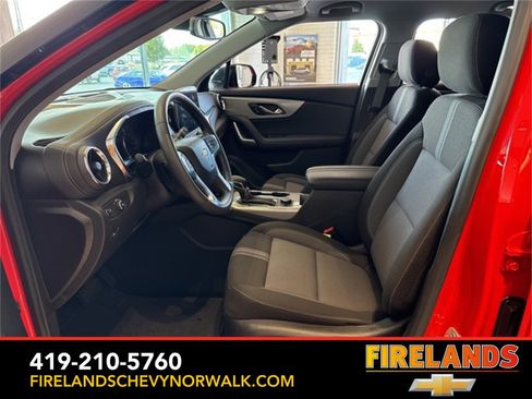 New 2025 Chevrolet Blazer LT w/ Convenience Package image 14
